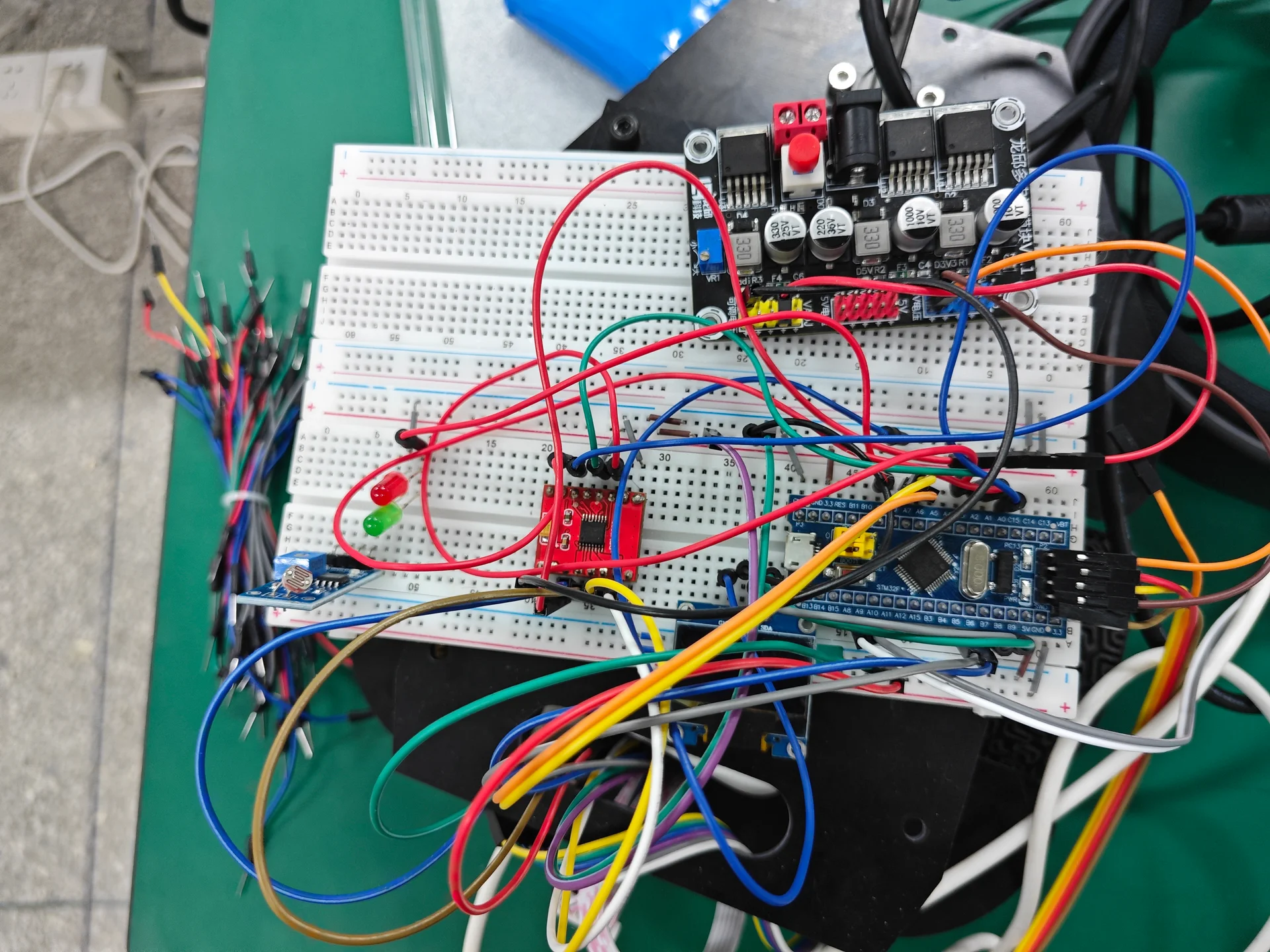 面包板接线实验