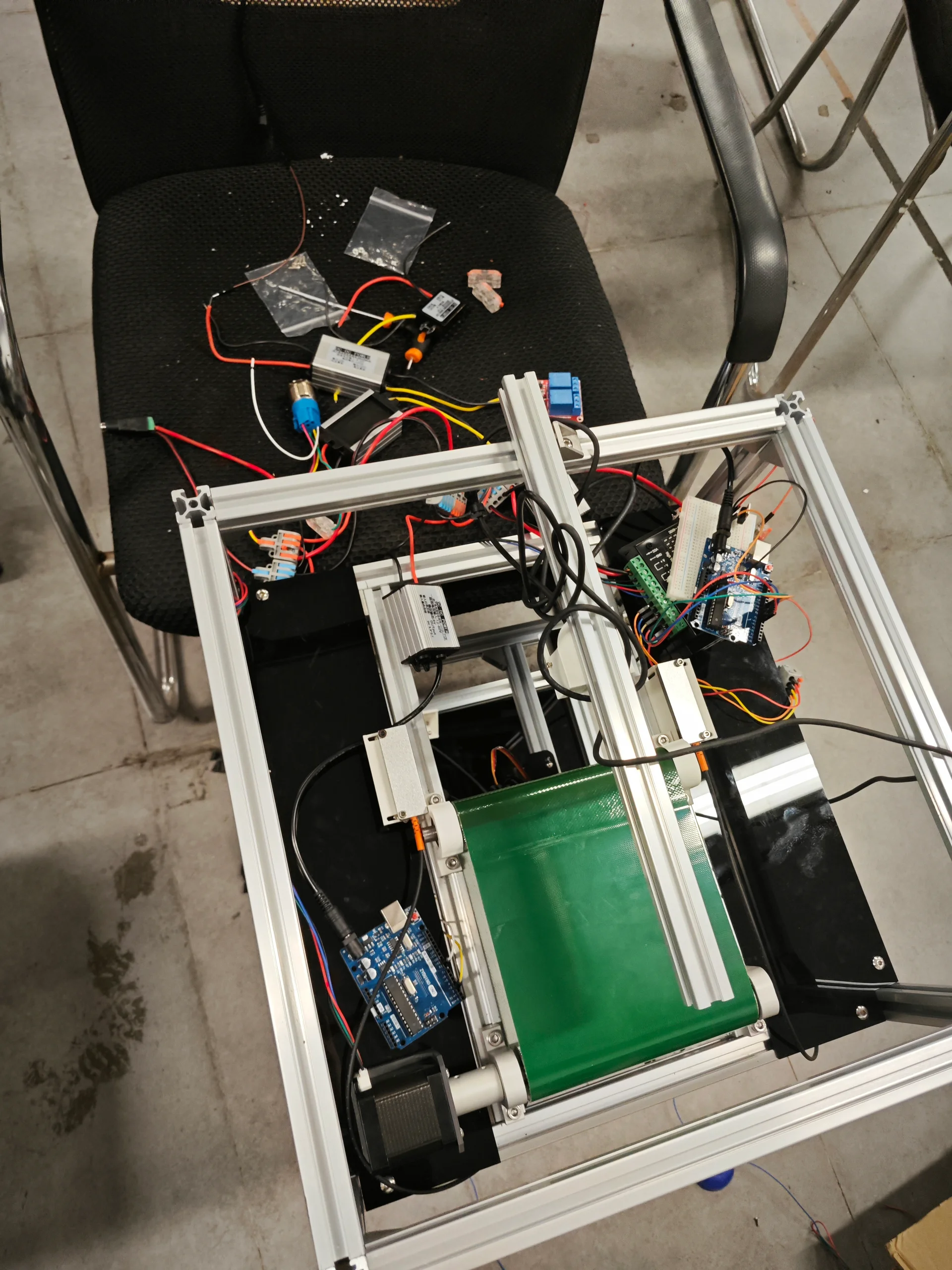 传送带控制板接线俯视图